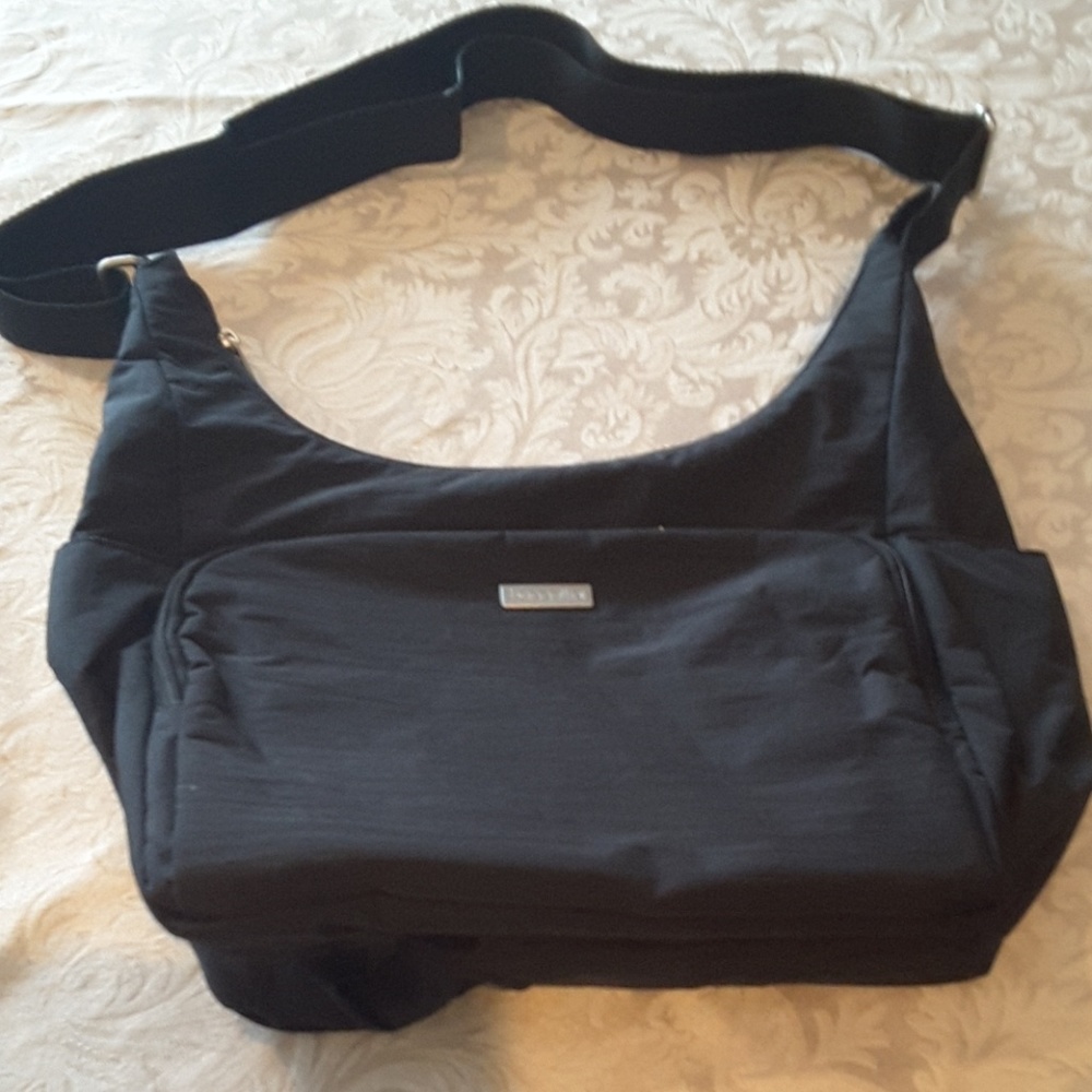 Baggallini cross body bag
